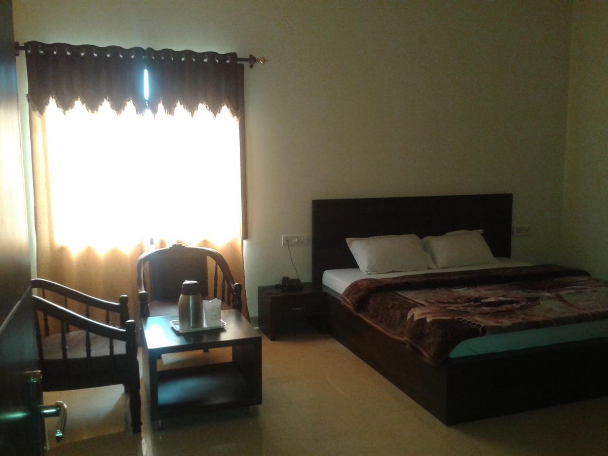 Hotel Milan Palace อัมริตสา ห้อง รูปภาพ